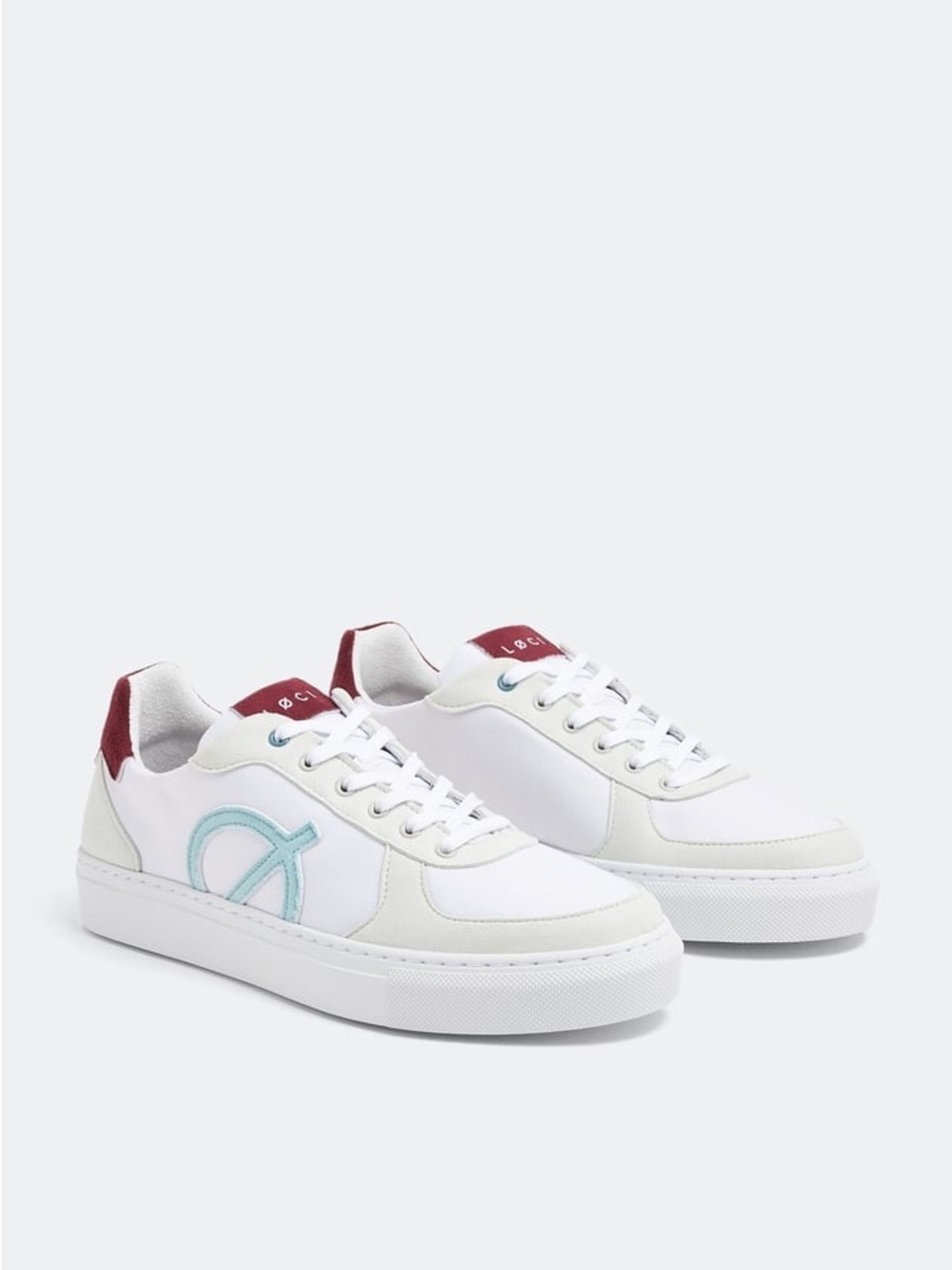 Loci women’s seven sneakers Sz 6.5 NWOT